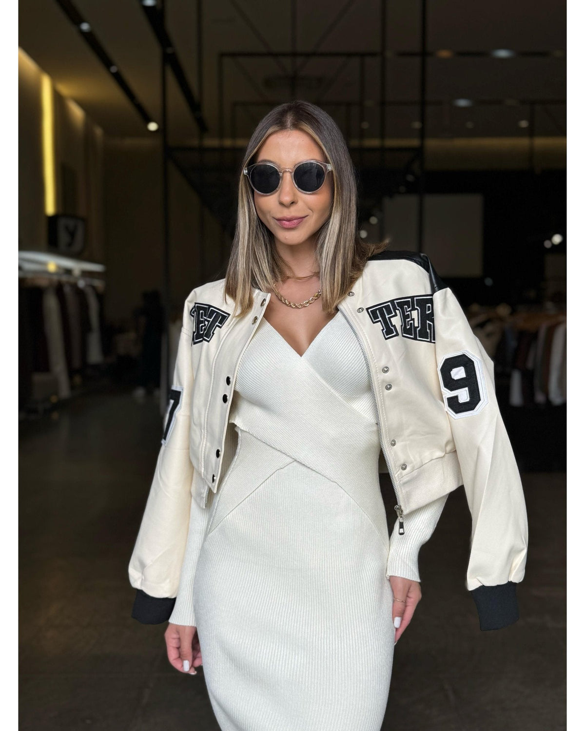 Jaqueta Better
                                    Off white